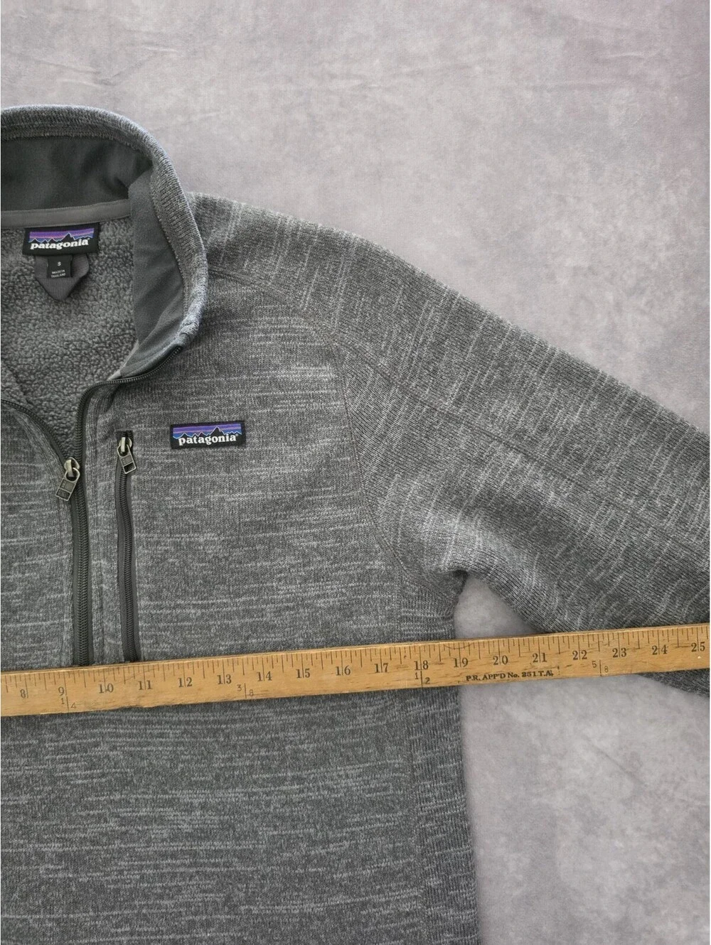 SKU0217 Patagonia Better Sweater 1/4 Zip Pullover Mens Small Gray Fleece Jacket